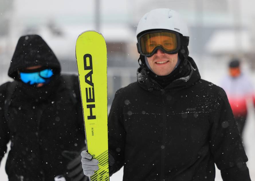 Zagreb: Započela skijaška sezona na Sljemenu 