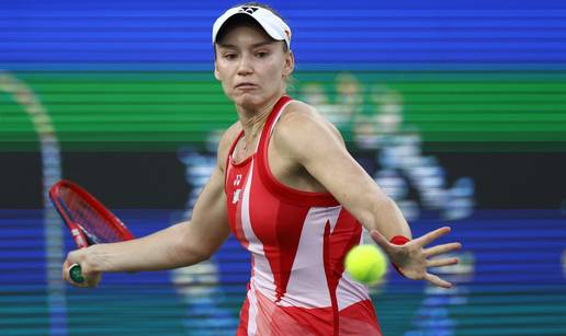 Ribakina je izletjela u 2. kolu, Gauff biciklirala protiv Kenin