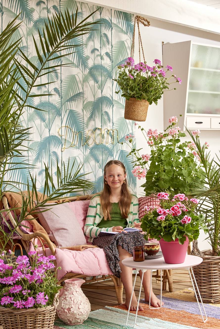 Uradi sam: viseće košare s pelargonijama