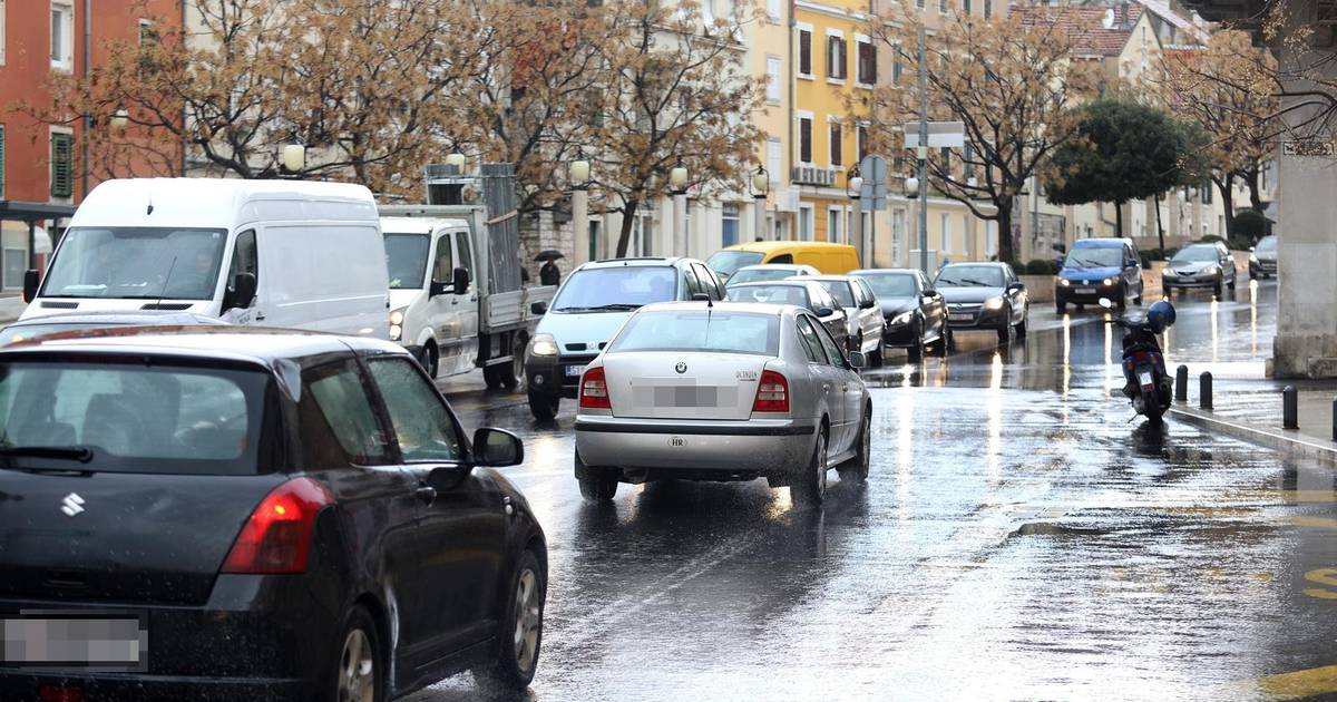 There are over 2.5 million registered vehicles in Croatia