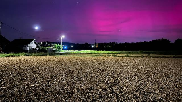 FOTO Ružičasto nebo: Aurora borealis vidi se iz Hrvatske!