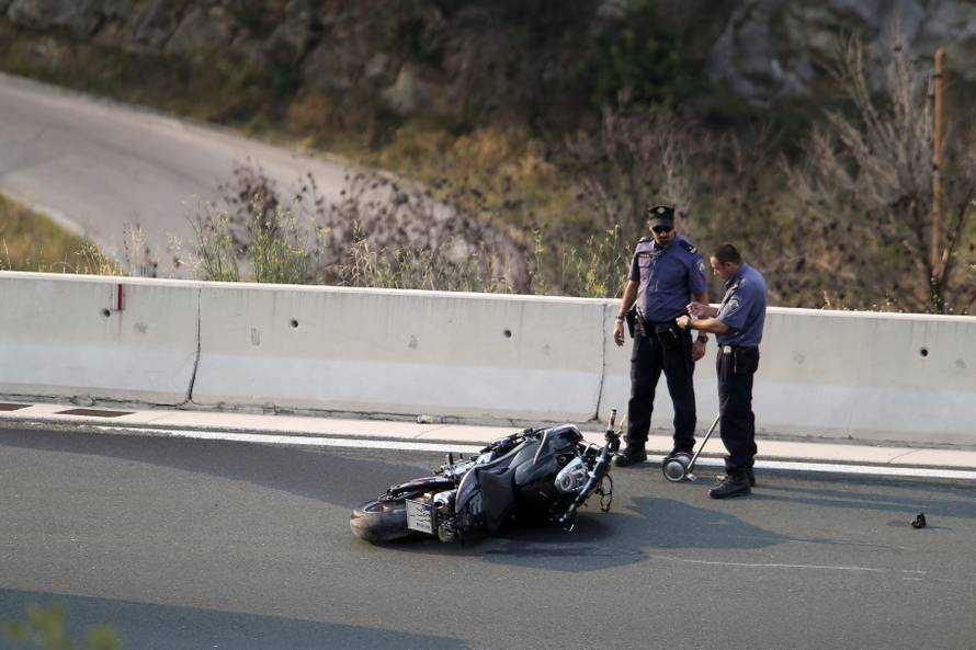 Klis: Motociklist izgubio Å¾ivot na brzoj cesti Solin - Klis