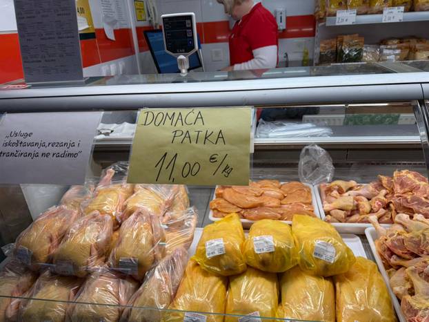 24SATA NA DOLCU Ovo su cijene s tržnice u Zagrebu uoči Uskrsa!