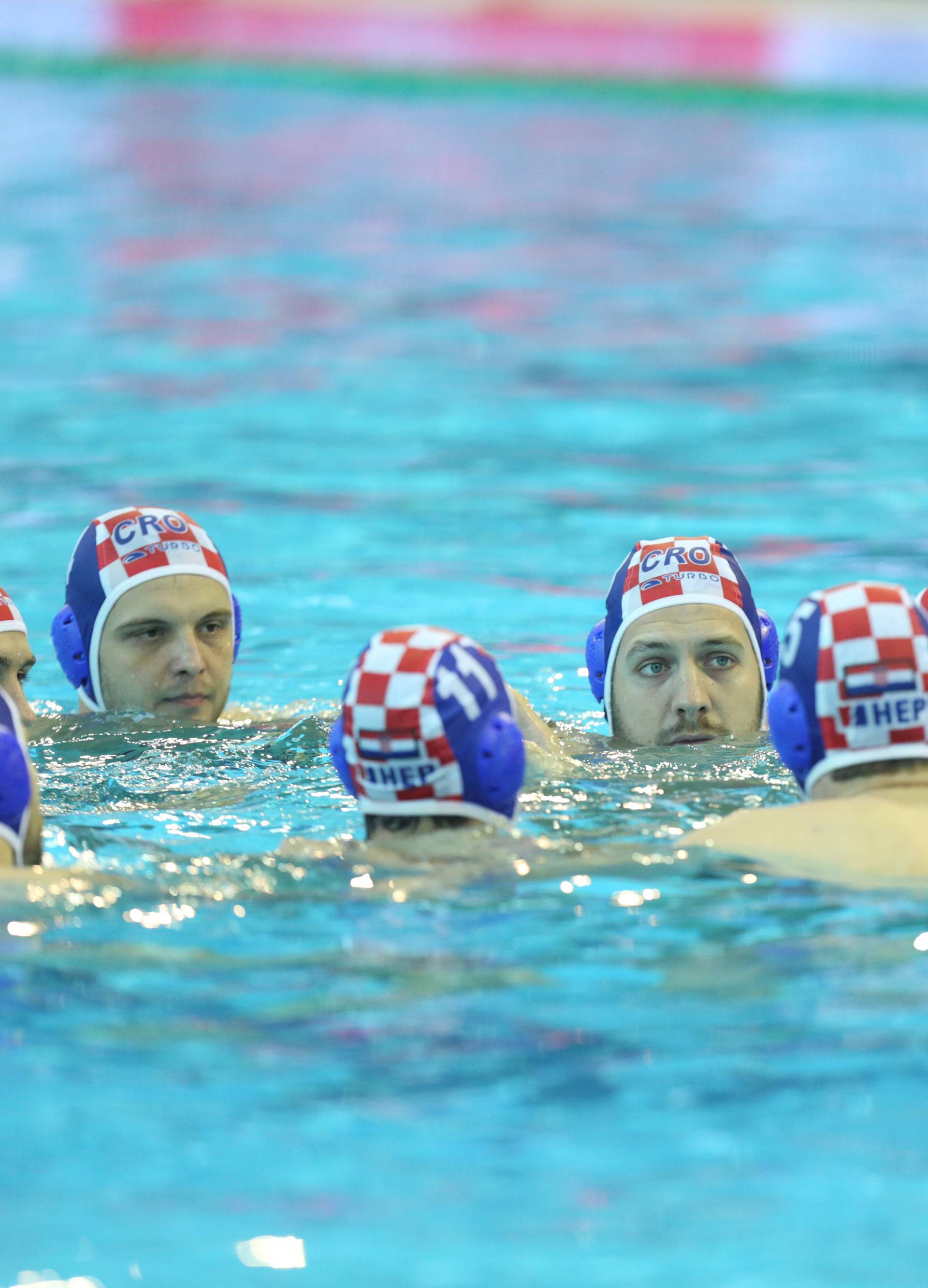 Hrvatska utrpala Francuzima 20 komada i dobila 15 razlike!