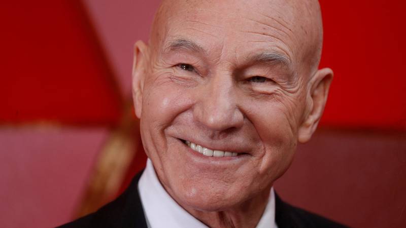 Evo kako je Patrick Stewart izgledao s kosom: Počela mu je ispadati kad je imao 17 godina