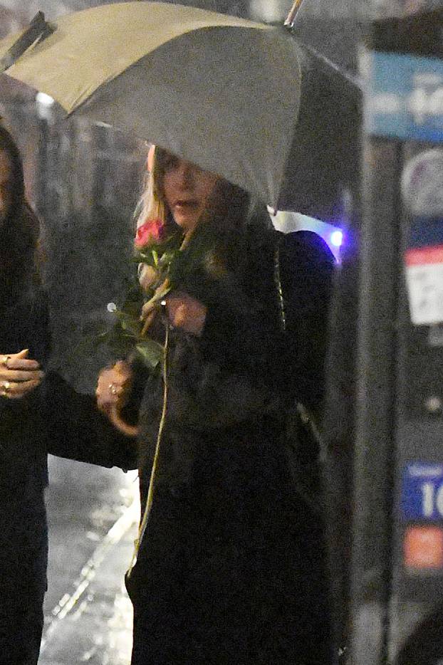 EXCLUSIVE: Jennifer Aniston and Justin Theroux Reunite Over Dinner With Friends in New York City