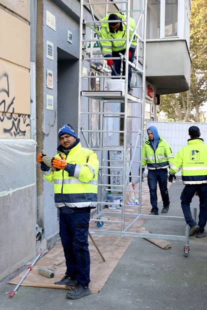 FOTO U Zagrebu počeli skidati grafite sa zgrada u gradu: Evo kolike su kazne za počinitelje