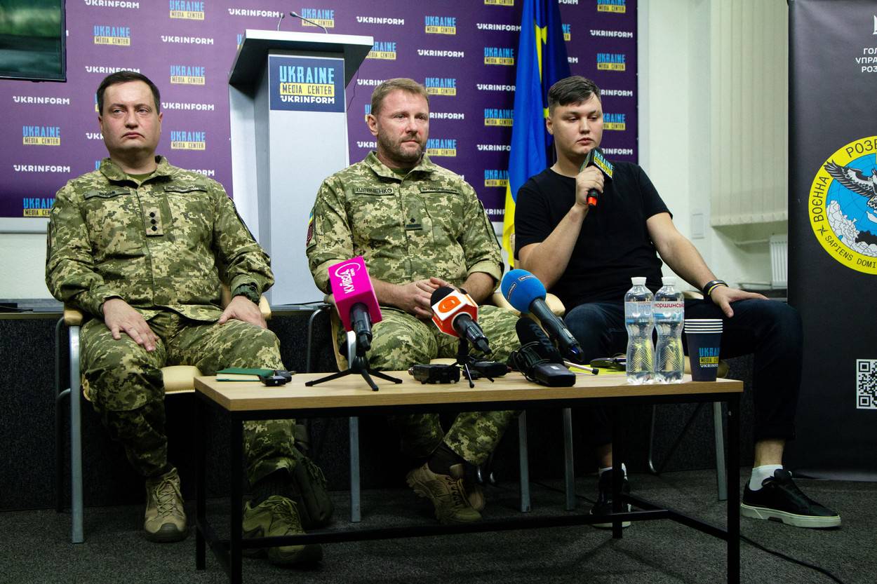 Defected Russian Helicopter Pilot Press Conference - Kyiv