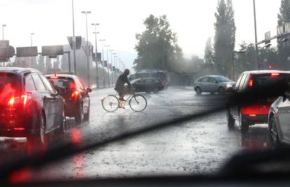 Nakon sunca i južine danas možemo očekivati samo kišu