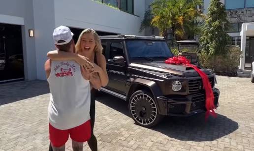 VIDEO Paul poklonio Jutti novog Brabusa. Od cijene 'boli glava'