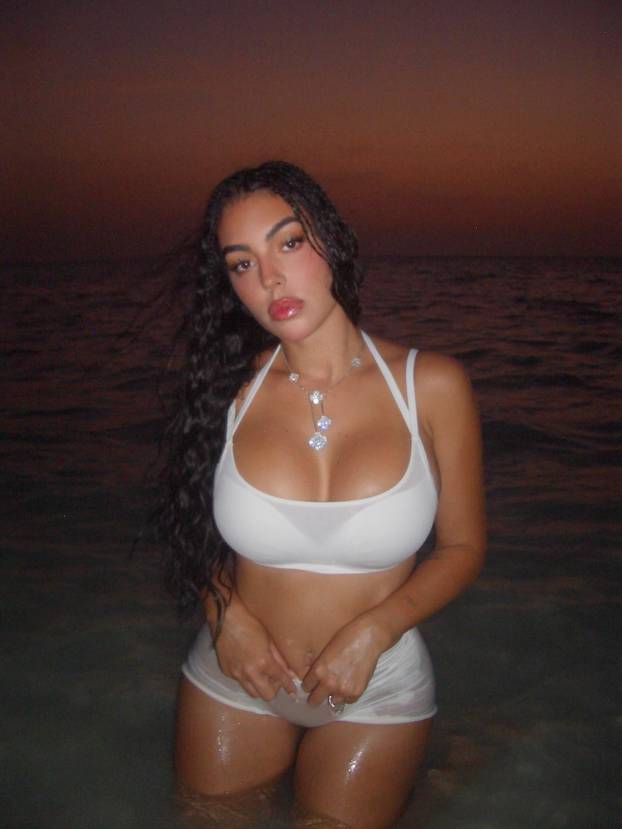 FOTO Najveći aduti Ronalda i Messija. Koja vam je ljepša?