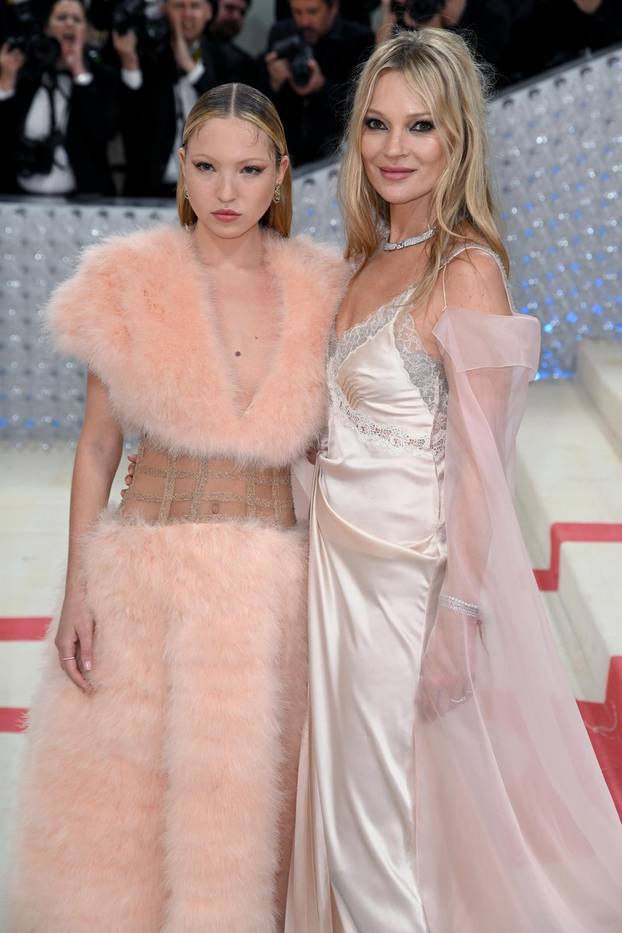 The Met Gala - Karl Lagerfeld A Line of Beauty 