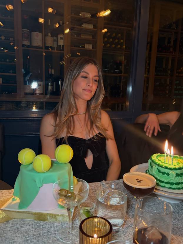 FOTO Proglasili su je najljepšom tenisačicom, umirovila se sa 32 godine. Sada ima novi posao