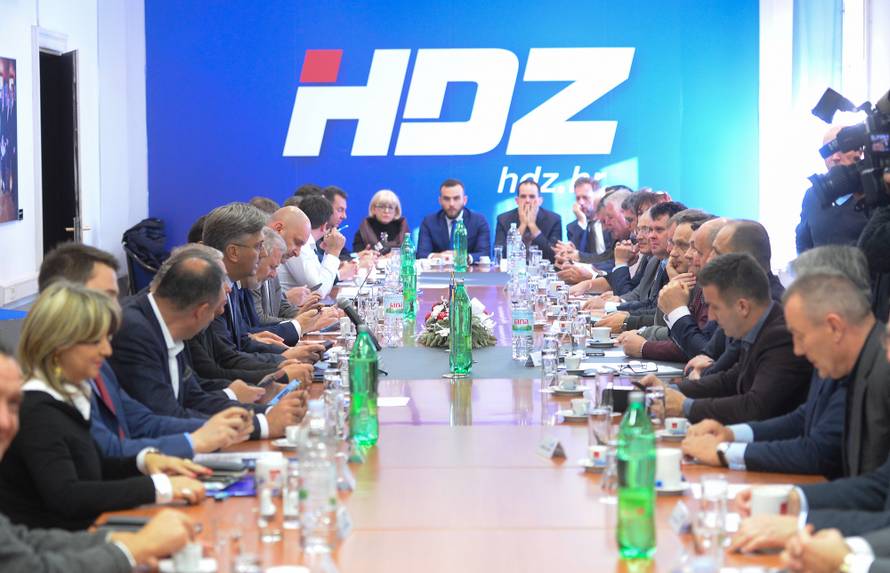 Napeto u HDZ-u: Nismo trebali u kampanji ići ekstremno desno