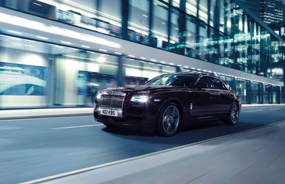 Rolls-Royce rekordnu godinu obilježio posebnim Ghostom