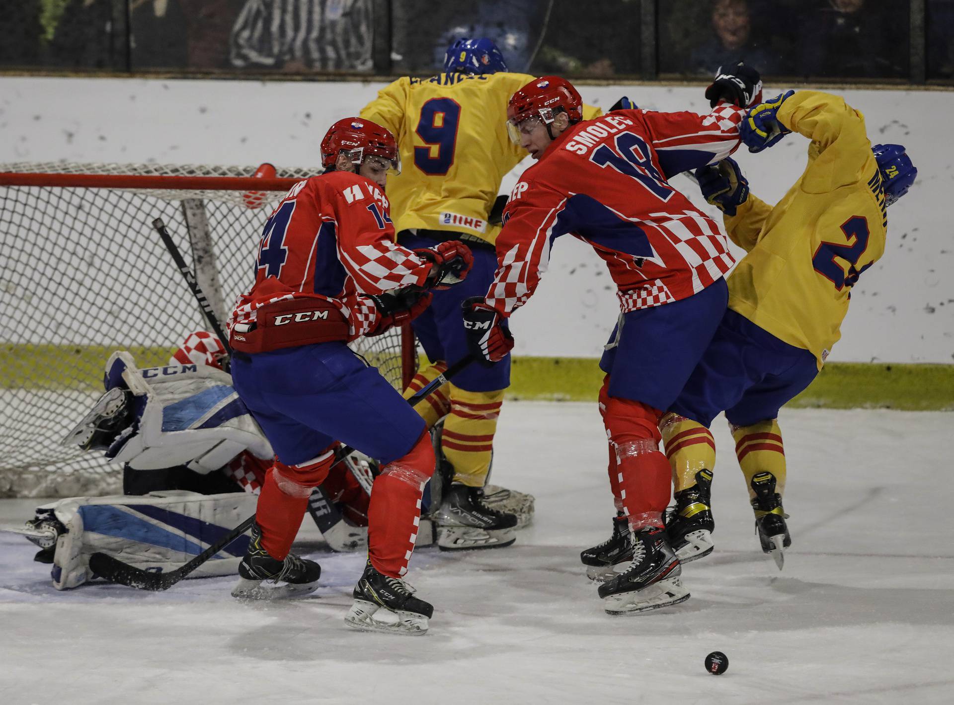 Zagreb: Svjetsko prvenstvo Divizije II skupine A u hokeju na ledu: Hrvatska - Španjolska