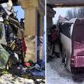 Autobus se zabio u stup, petero mrtvih, 21 putnik je ozlijeđen