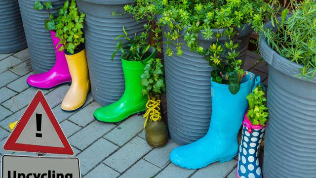 Symbolic,Sign,Upcycling,Rubber,Boots