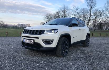 Testirali smo Compass: Prvi  je to Jeep koji može voziti na struju