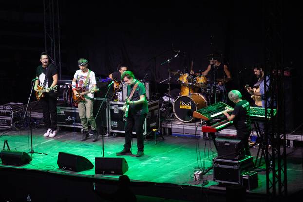 Osijek: Bajaga i Instruktori održali koncert u dvorani Gradski vrt 