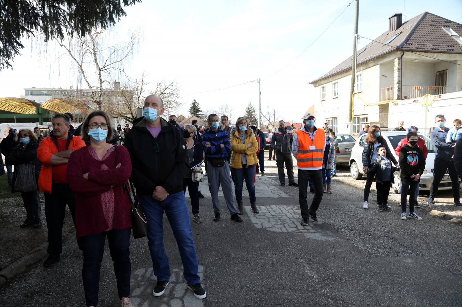 Građani Petrinje prosvjeduju zbog spore obnove grada nakon potresa