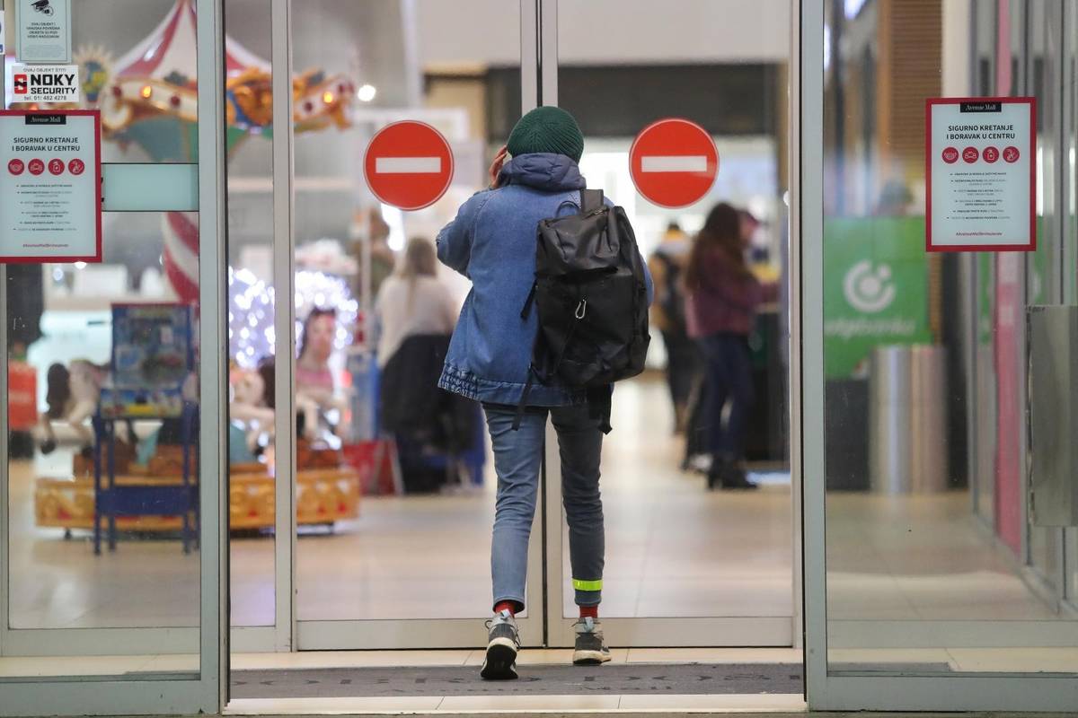 Prijedlog Vlade: Trgovine će raditi samo do 21 sat, a crkveni dućani bit će otvoreni nedjeljom