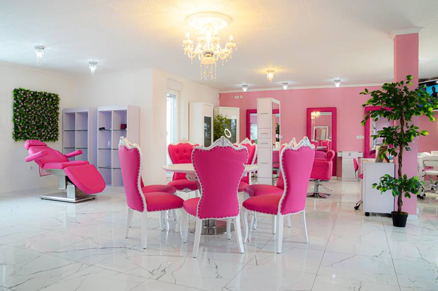 Tina iz Zagreba kaže: Ovo je moj beauty bijeg kad mi sve krene nizbrdo