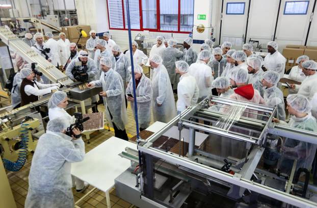 Zagreb: Dinamovci u pogonu tvornice čokolade Kraš