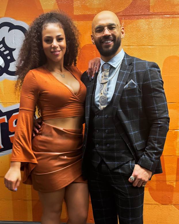 FOTO Ona je 'Bomba', doslovno. Nekad je najavljivala borbe pa promijenila posao. I voli kečera