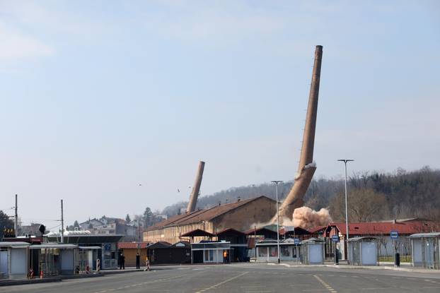 Zagreb: Srušeni dimnjaci Ciglane Črnomerec