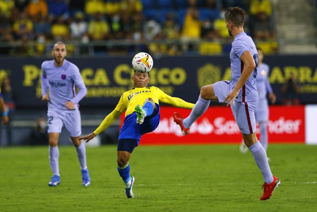 LaLiga - Cadiz v FC Barcelona