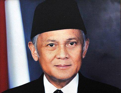 Bivši indonezijski predsjednik Habibie umro u 83. godini