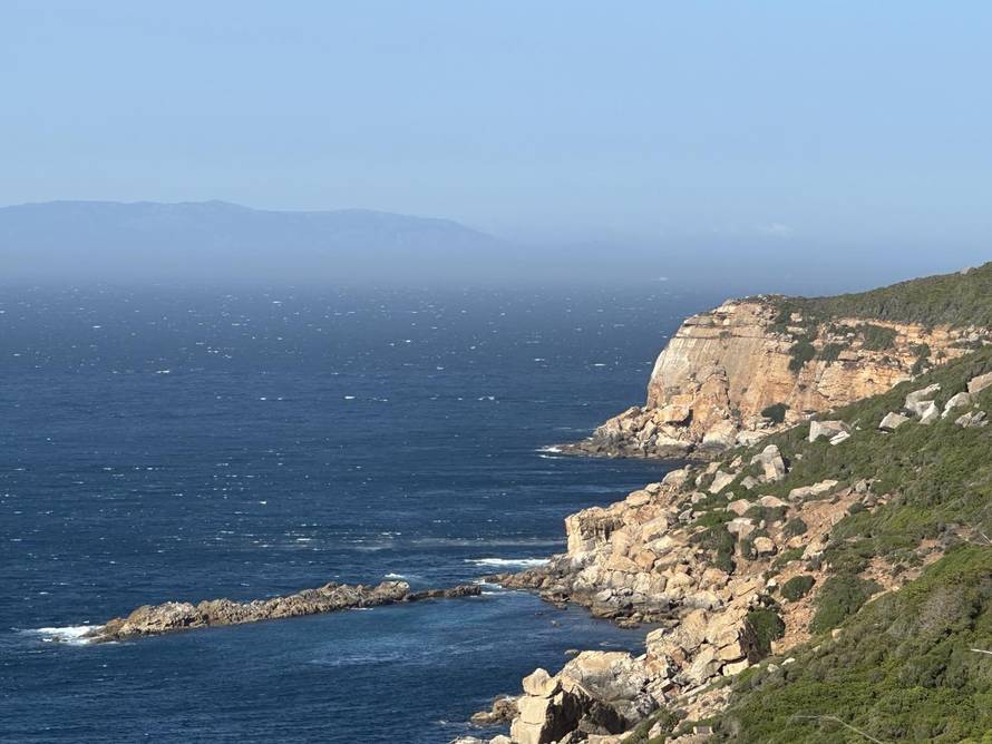 FOTO Kolinda na Antarktici: Društvo joj prave pingvini!