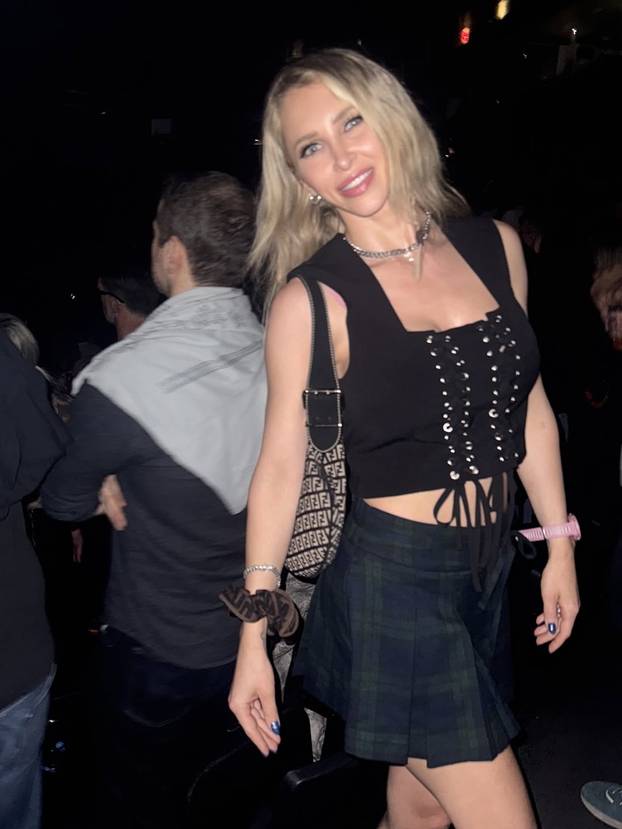 FOTO Stvorila AI dvojincu kako bi si olakšala posao: 'Radi sve što ja ne želim'