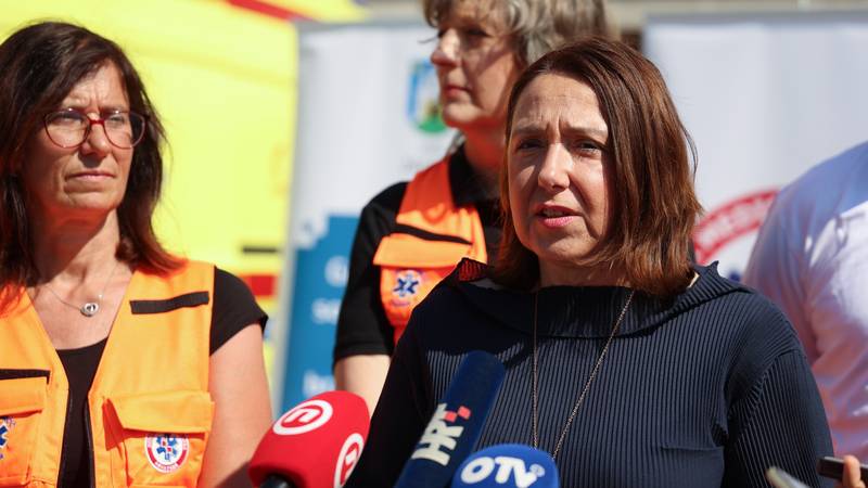 HUBOL in Ministrstvo za zdravje o beneficiranem stažu za zaposlene v nujni medicinski pomoči