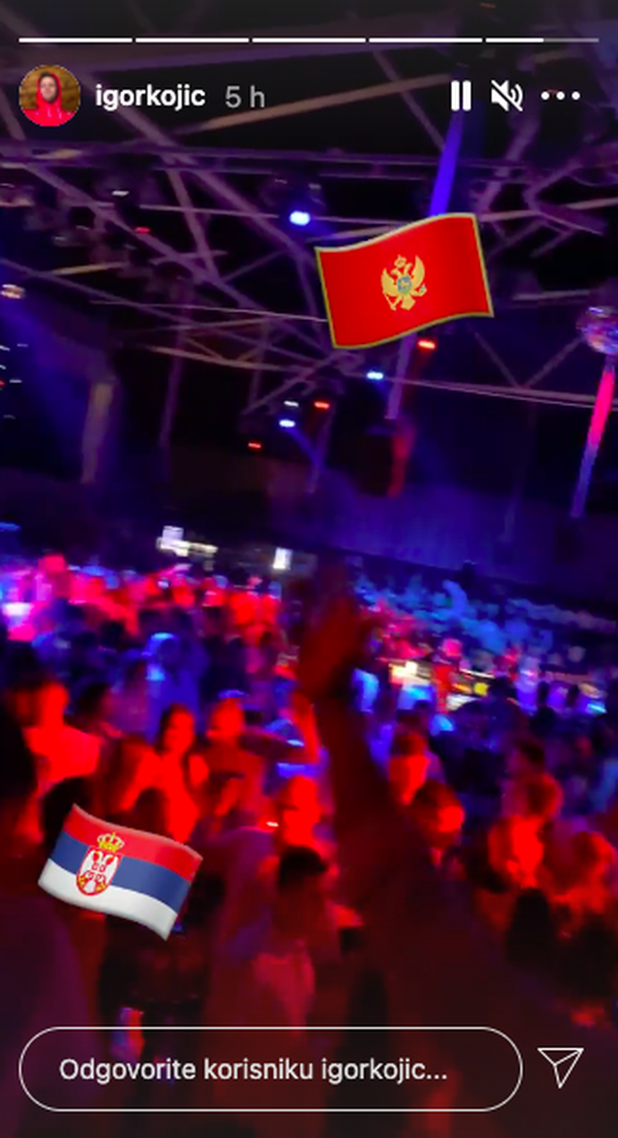 Seve se zabavlja nakon rastave: 'Oko mene hiljadu luđaka....'