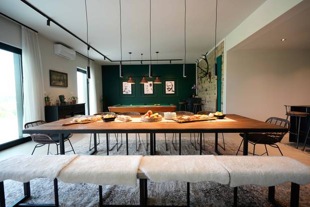 FOTO Wellness oaza u blizini Zagreba: Moderna 'koliba' savršen je spoj luksuza i prirode