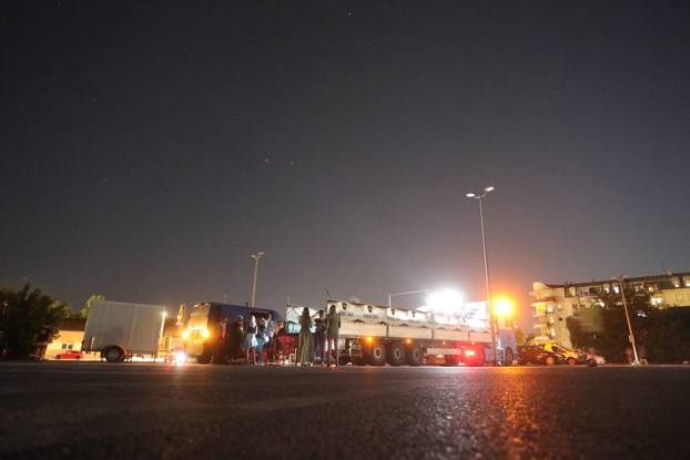 Osijek: Rock bend Echoes zabavljao Osječane na prvom pokretnom koncertu