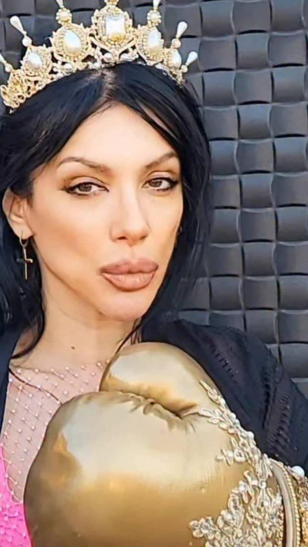 FOTO 'Srpska Lady Gaga' stiže u Zagreb: 'Volim sve što je tvrdo'