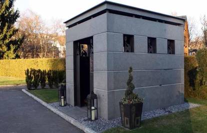 Njemačka: Ukrali kovčeg s ostacima umrlog bogataša