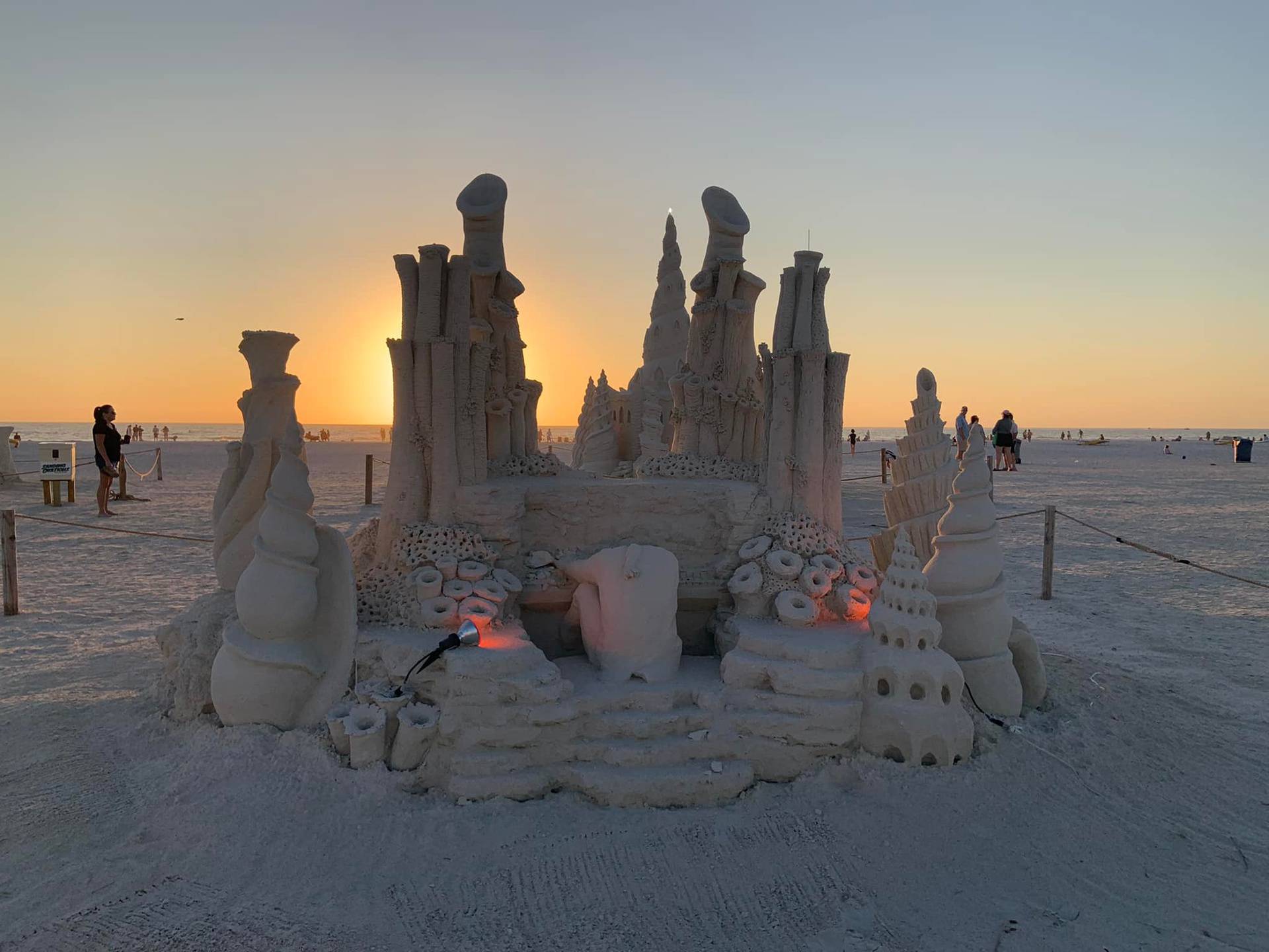 FOTO Spektakularne skulpture od pijeska na floridskoj plaži
