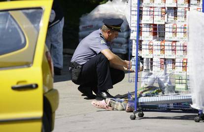 Ozalj: Troje djece gledalo kako im ubija majku i baku