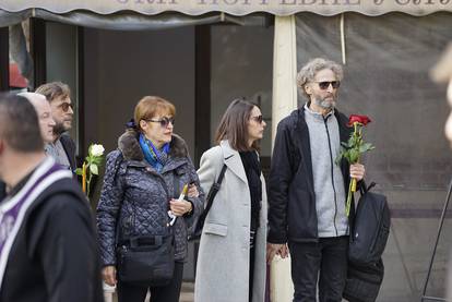 FOTO Obitelj i slavni kolege su se oprostili od Žarka Lauševića