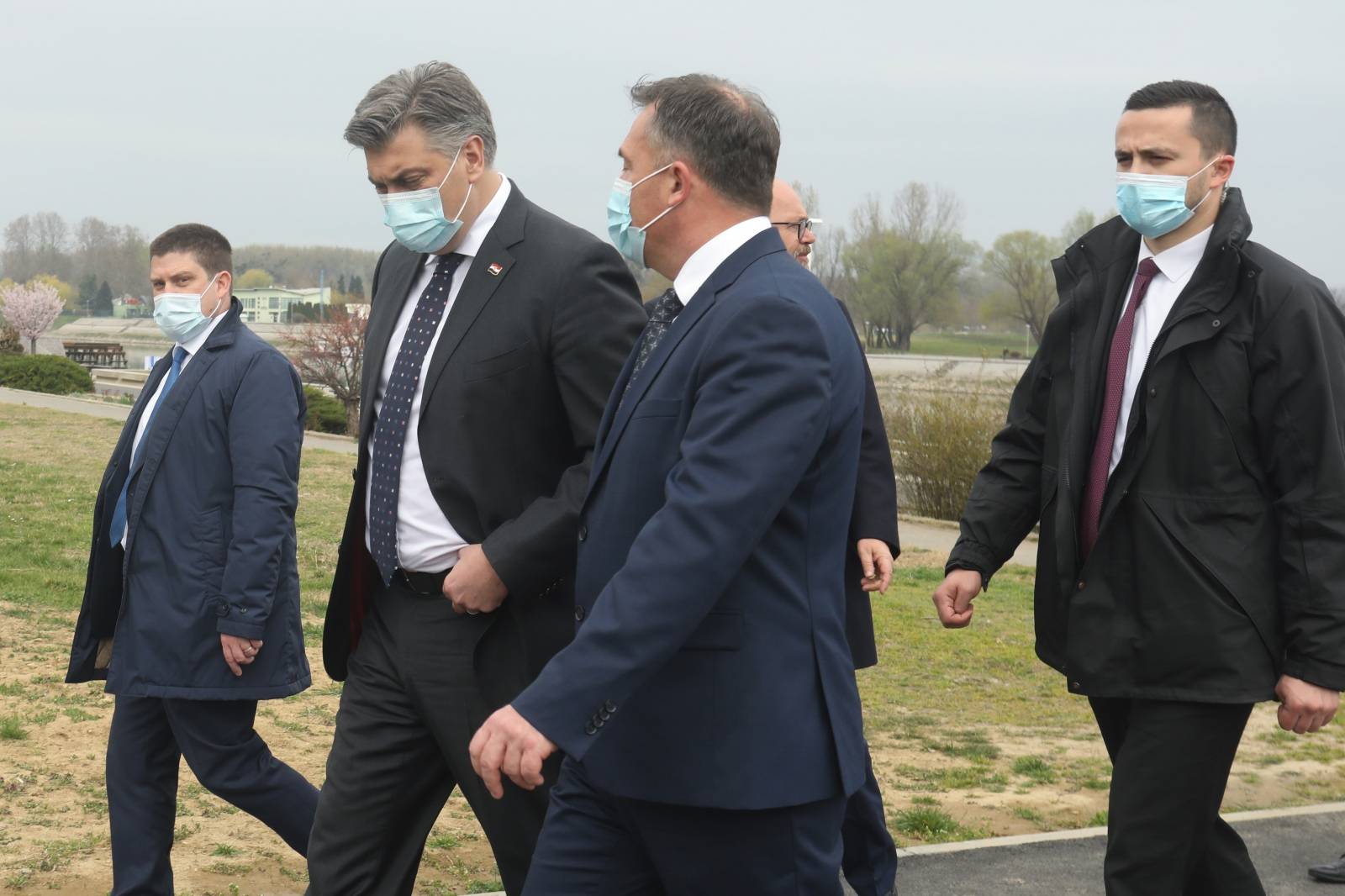 Osijek: Andrej Plenković sudjelovao na otvorenju pristaništa za putničke brodove