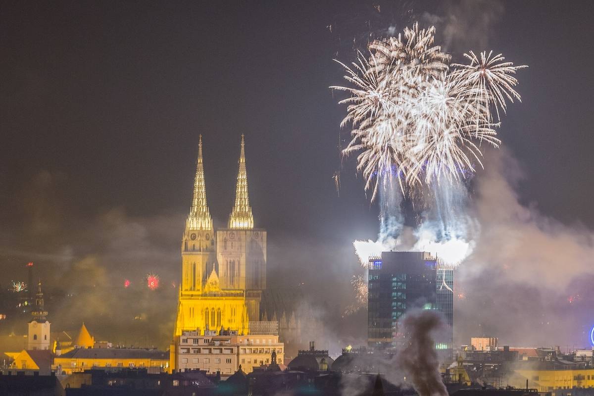 Odbrojavanje: F**k you 2020.! Okrenimo se godini koja dolazi