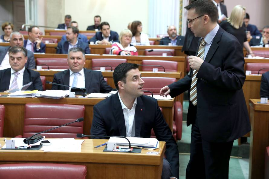 Zagreb: Nakon glasovanja zastupnici odlaze na dvomjeseÄni ljetni odmor