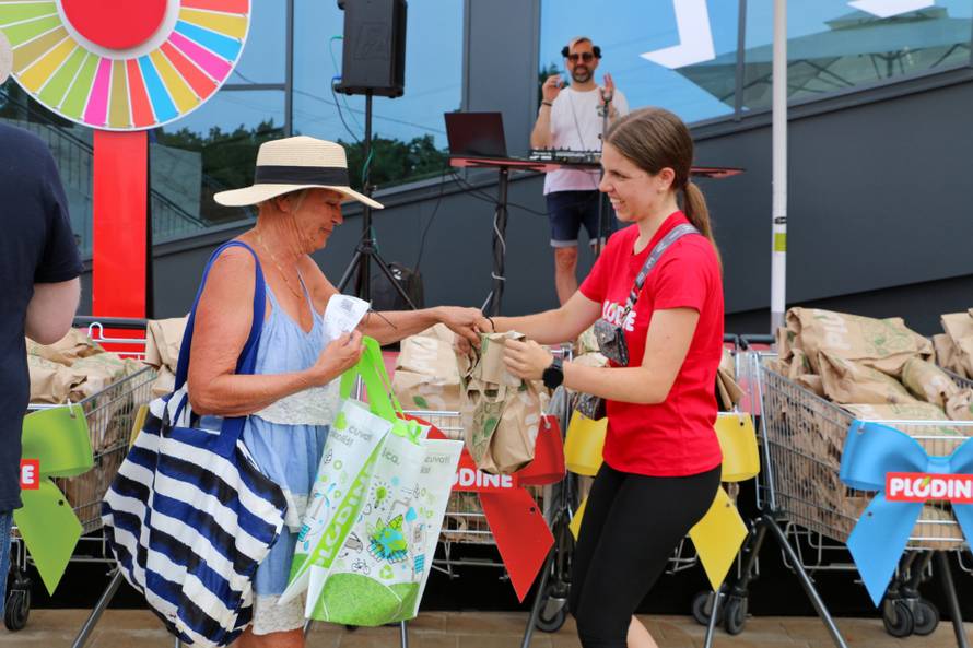 Plodine otvorile još dva nova supermarketa