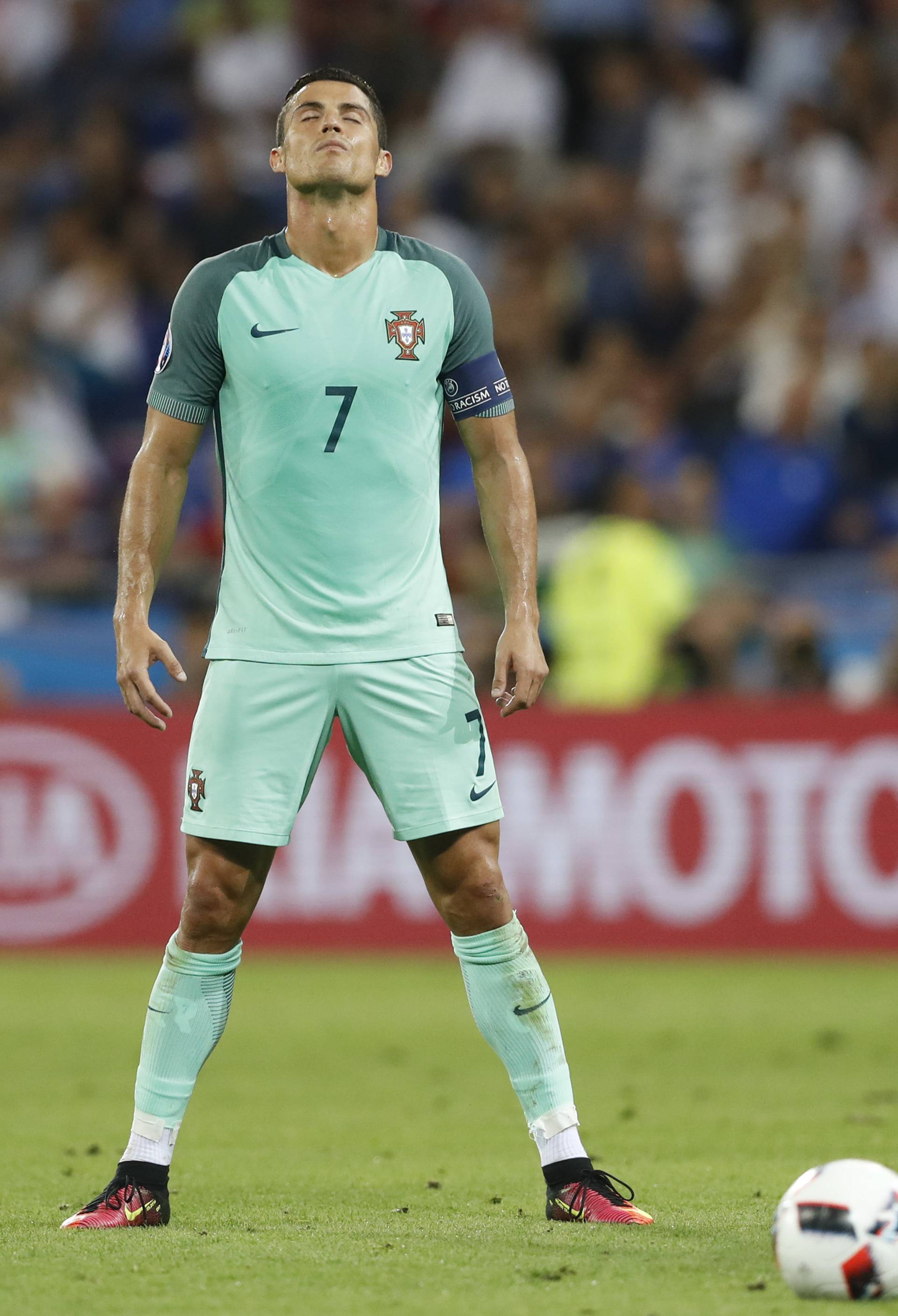 Portugal v Wales - EURO 2016 - Semi Final