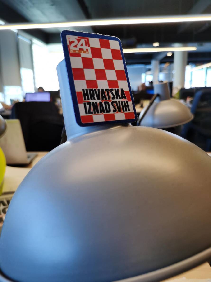 Telefon na rubu budućnosti: Testirali smo Huawei Mate Xs