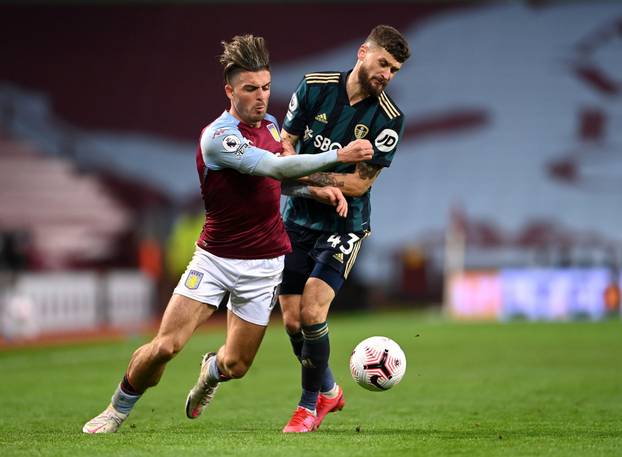 Premier League - Aston Villa v Leeds United